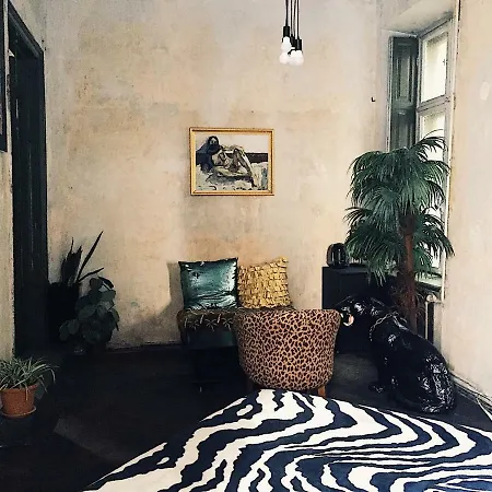 Vintage Chic Art Design Central Studio With Bath * Одеса